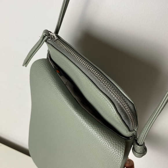 Espe Stylish Green Crossbody Bag - Picture 15 of 15